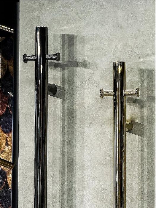 Электрический полотенцесушитель Boheme Uno 726-SGM Оружейная сталь глянцевая