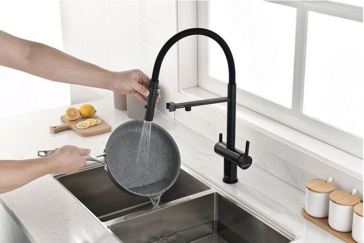 Смеситель для кухни Paulmark Gravity Gr213888-AN Антрацит Смеситель для кухни Paulmark Gravity Gr213888-AN Антрацит