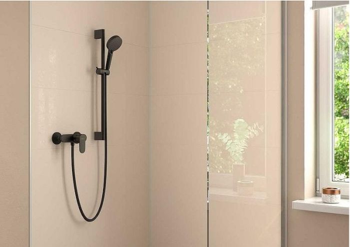 Смеситель для душа Hansgrohe Vernis Blend 71640670 Черный матовый