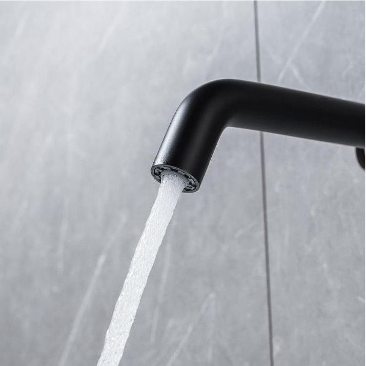 Смеситель для раковины Allen Brau Priority 5.31030-31 Черный матовый Смеситель для раковины Allen Brau Priority 5.31030-31 Черный матовый