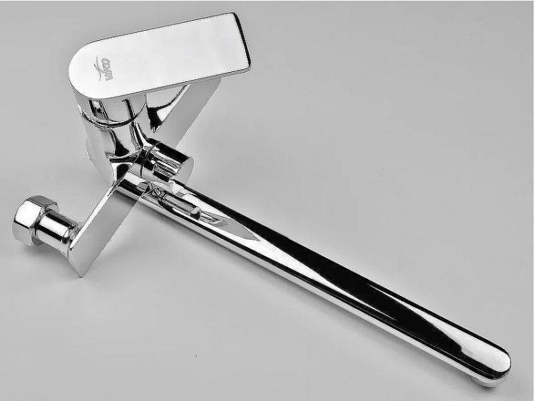 Смеситель для ванны Viko V-7705 универсальный Хром