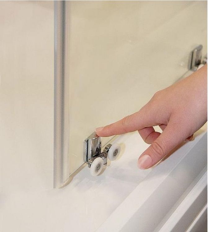 Душевой уголок Ravak Blix BLSCP4-80 80х80 X3BM40300Z1 профиль Черный стекло Transparent