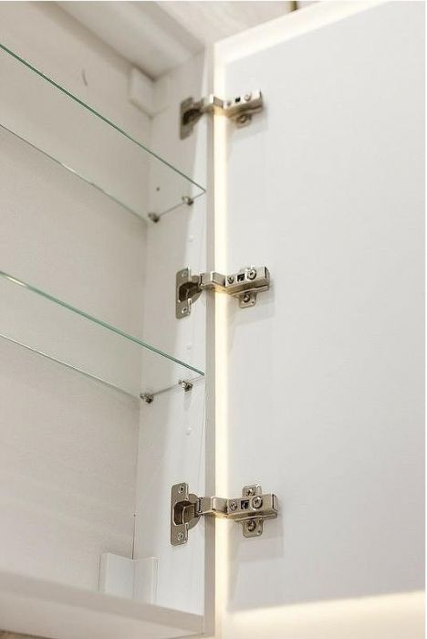 Зеркальный шкаф BelBagno Marino 50 SPC-MAR-500/800-1A-LED-TCH с подсветкой Белый