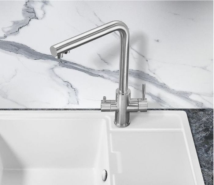 Смеситель для кухни Milacio Ultra MCU.553.SS Нержавеющая сталь