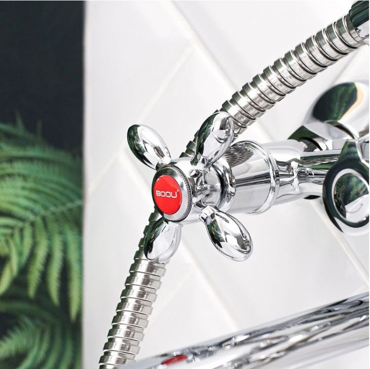 Смеситель для ванны Boou BA5318-4-C007-B702 универсальный цвет Хром