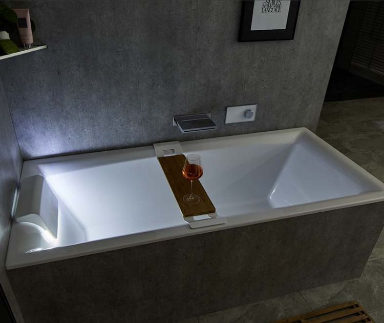 Акриловая ванна Riho Still Square 180x80, BR01005000000001 Акриловая ванна Riho Still Square 180x80, BR01005000000001