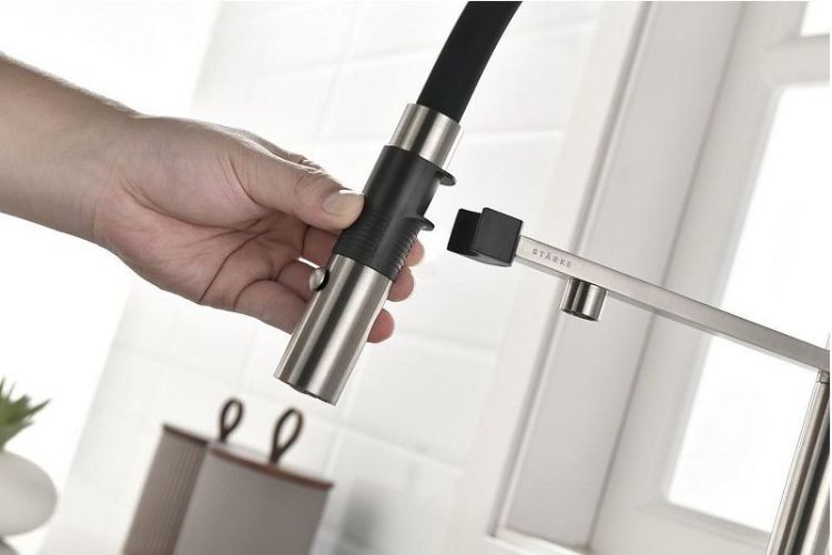 Смеситель для кухни Paulmark Gravity Gr213888-BS Брашированная сталь Смеситель для кухни Paulmark Gravity Gr213888-BS Брашированная сталь