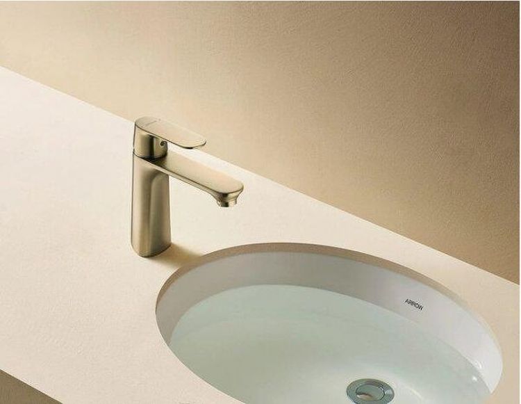 Смеситель для раковины Arrow AMP11848LJ цвет Золото