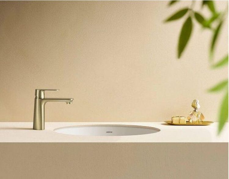 Смеситель для раковины Arrow AMP11848LJ цвет Золото