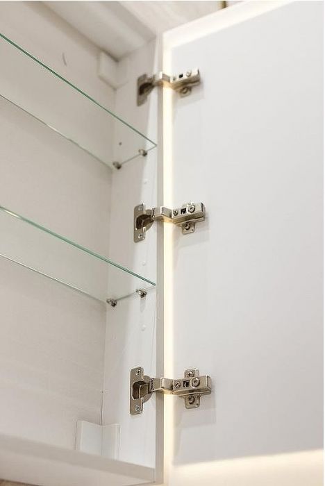 Зеркальный шкаф BelBagno Marino 80 SPC-MAR-800/800-2A-LED-TCH с подсветкой Белый