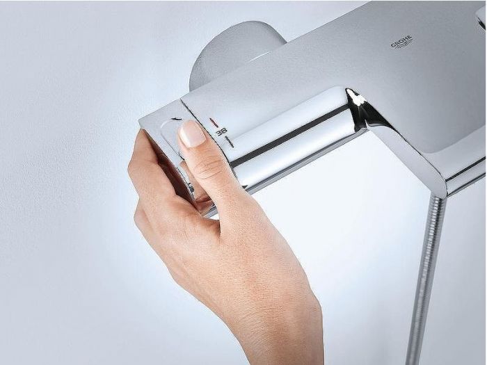 Смеситель для ванны Grohe Grohtherm 2000 34174001 с термостатом Хром