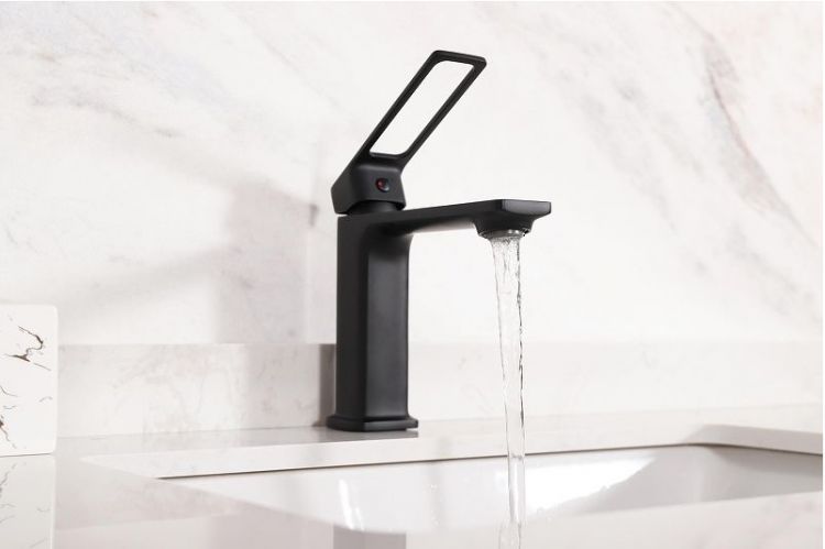 Смеситель для раковины Gid Niagara L057BMK цвет Черный матовый Смеситель для раковины Gid Niagara L057BMK цвет Черный матовый