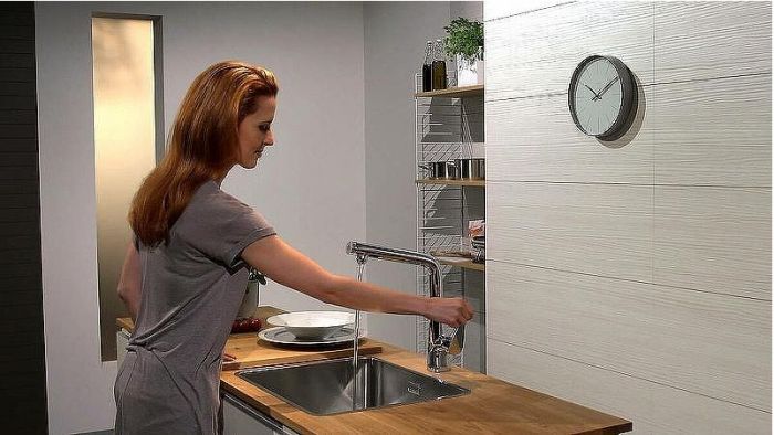 Смеситель для кухни Hansgrohe Metris S 14883000 Хром