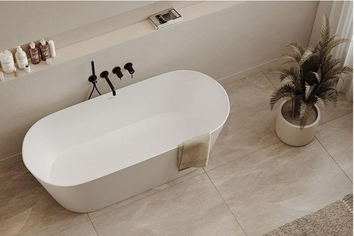 Ванна из искусственного камня Abber Stein 165x70 AS9622 без гидромассажа