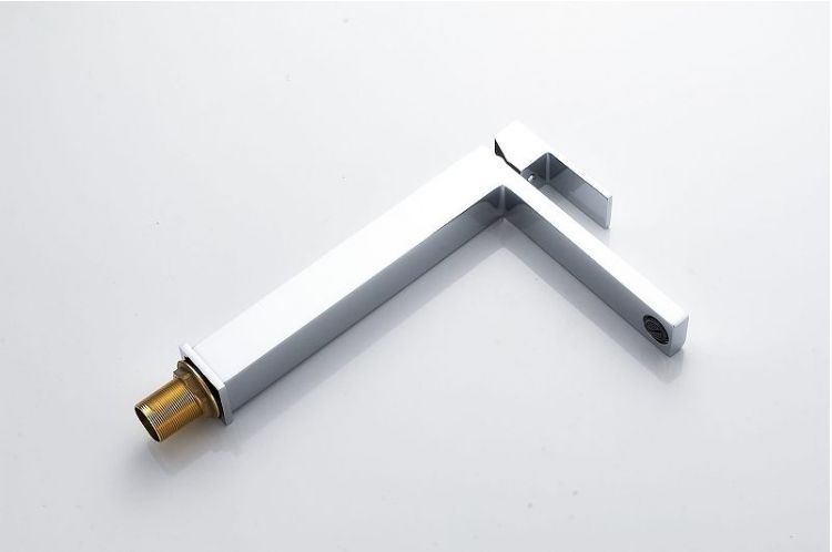 Смеситель для раковины Knotlor Stable KN-24 цвет Хром Смеситель для раковины Knotlor Stable KN-24 цвет Хром