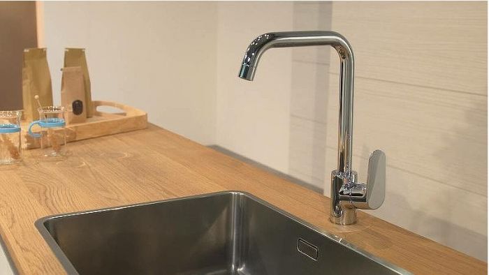Смеситель для кухни Hansgrohe Focus E2 31820800 Сталь