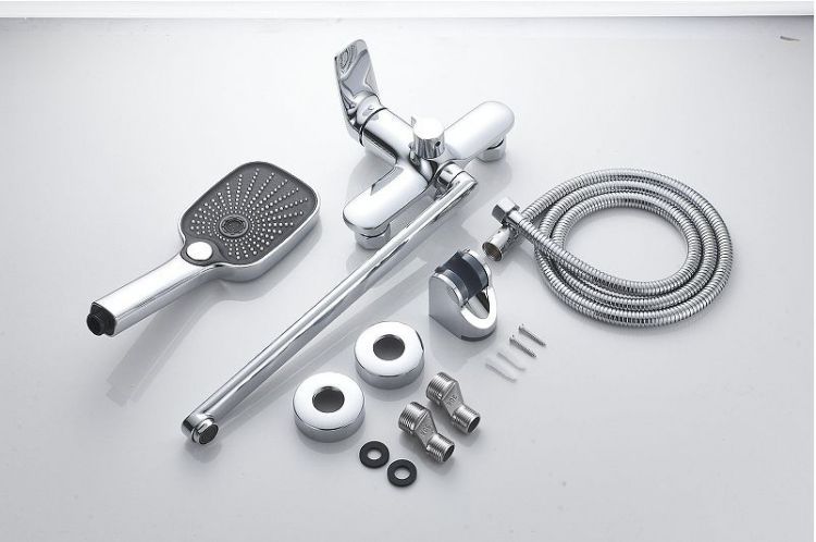 Смеситель для ванны Shevanik S8522 универсальный цвет Хром Смеситель для ванны Shevanik S8522 универсальный цвет Хром