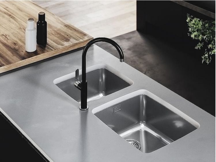 Кухонная мойка Alveus Luno 20 SAT 90 FI 340x400 1128740 Сатинированная сталь Кухонная мойка Alveus Luno 20 SAT 90 FI 340x400 1128740 Сатинированная сталь
