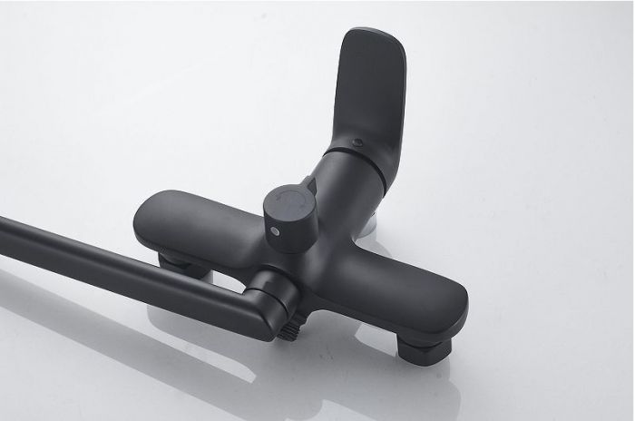 Смеситель для ванны Shevanik S8522H универсальный цвет Черный