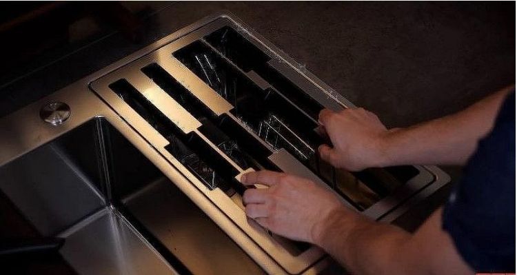 Кухонная мойка Franke Box Center BWX 220-54-27 TL L 127.0538.260 Полированная сталь