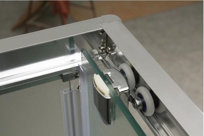 Душевой уголок BelBagno Uno 120х90 UNO-AH-1-120/90-P-Cr профиль Хром стекло рифленое