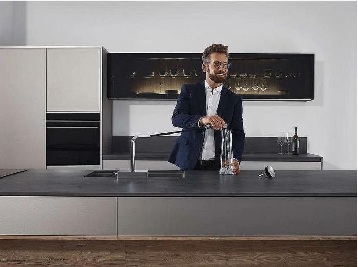 Смеситель для кухни Hansgrohe Aquno Select M81 73836000 Хром
