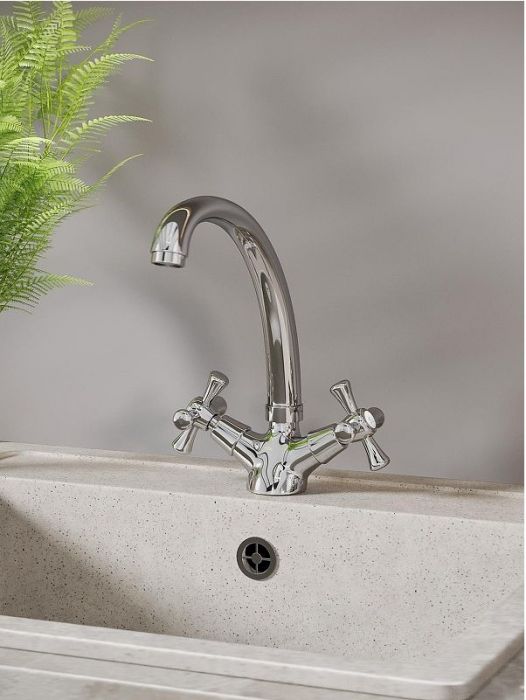 Смеситель для кухни Orange Classic Pro M72-002cr Хром