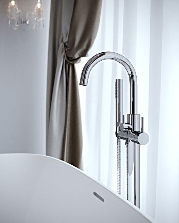 Смеситель напольный для ванны с душем Timo Saona 2310/00Y-CR хром Смеситель напольный для ванны с душем Timo Saona 2310/00Y-CR хром