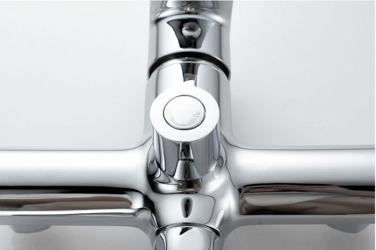 Смеситель для ванны Knotlor Ergofit KN-33 универсальный цвет Хром