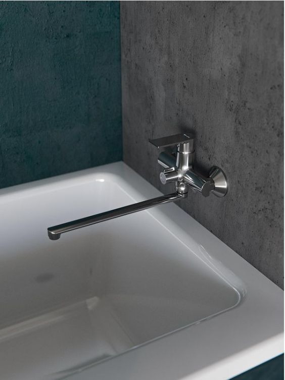 Смеситель для ванны Knotlor Ergofit KN-33 универсальный цвет Хром