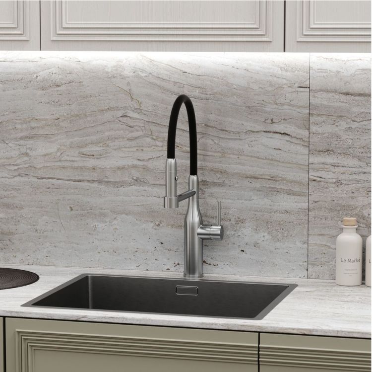 Смеситель для кухни Sancos Pride с гибким изливом, цвет нержавеющая сталь/черный, SC4011BNG Смеситель для кухни Sancos Pride с гибким изливом, цвет нержавеющая сталь/черный, SC4011BNG