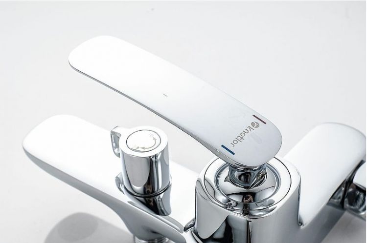 Смеситель для ванны Knotlor Finesse KN-42 цвет Хром Смеситель для ванны Knotlor Finesse KN-42 цвет Хром