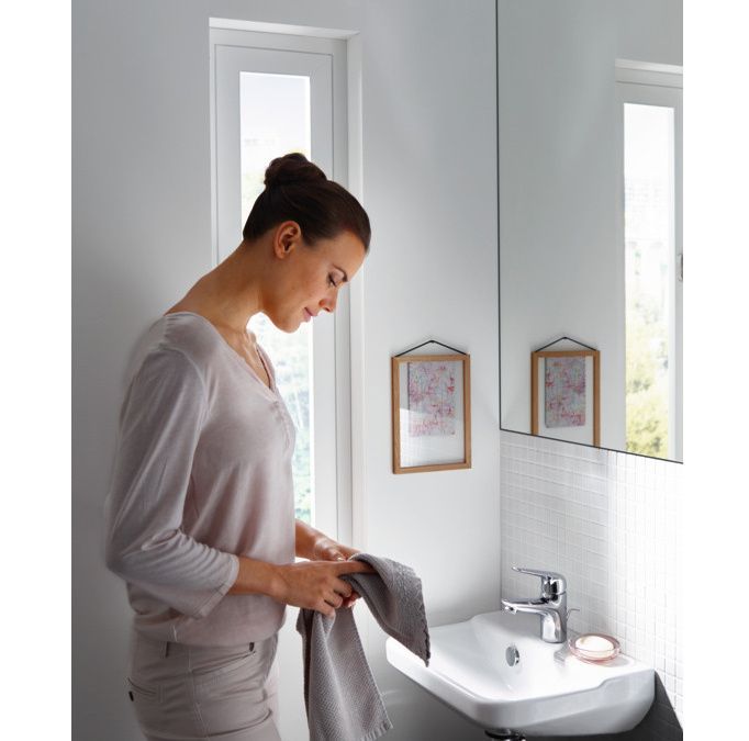 Смеситель для раковины Hansgrohe Novus 71032000, хром Смеситель для раковины Hansgrohe Novus 71032000, хром
