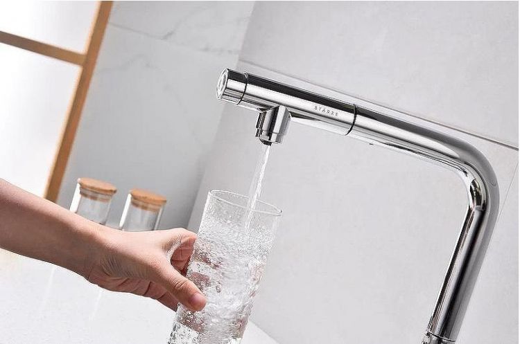 Смеситель для кухни Paulmark Urban Ur213104-CR Хром Смеситель для кухни Paulmark Urban Ur213104-CR Хром