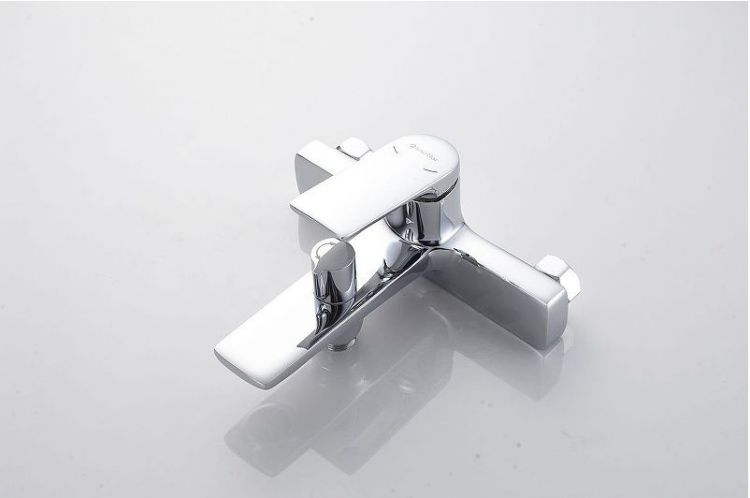 Смеситель для ванны Knotlor Vigor KN-71 цвет Хром