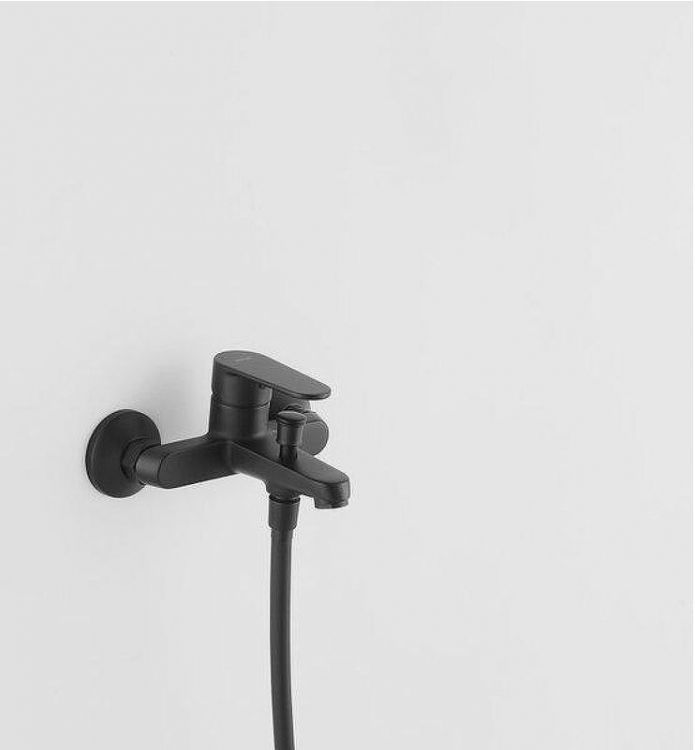 Смеситель для ванны Arrow AG3628MB-TZ цвет Черный матовый Смеситель для ванны Arrow AG3628MB-TZ цвет Черный матовый