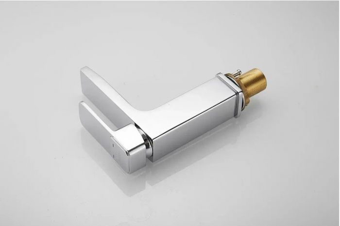 Смеситель для раковины Shevanik S9701 цвет Хром