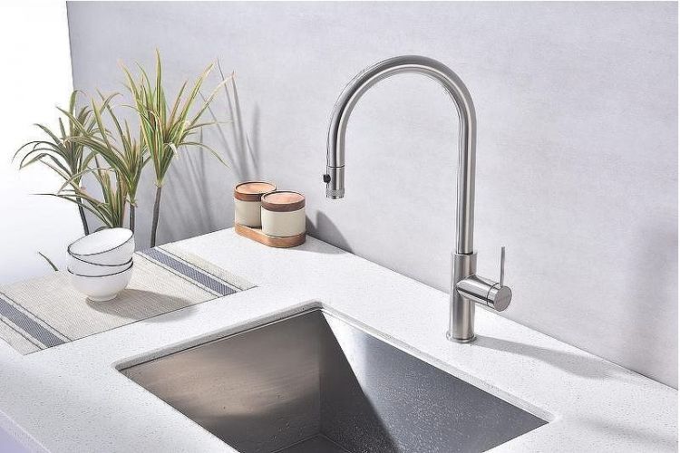 Смеситель для кухни Paulmark Galant Ga213077-BS Брашированная сталь Смеситель для кухни Paulmark Galant Ga213077-BS Брашированная сталь