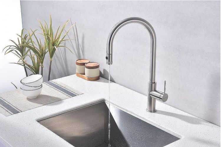 Смеситель для кухни Paulmark Galant Ga213077-BS Брашированная сталь Смеситель для кухни Paulmark Galant Ga213077-BS Брашированная сталь