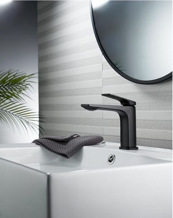 Смеситель для раковины Knotlor Vigor KN-70/BL цвет Черный матовый Смеситель для раковины Knotlor Vigor KN-70/BL цвет Черный матовый