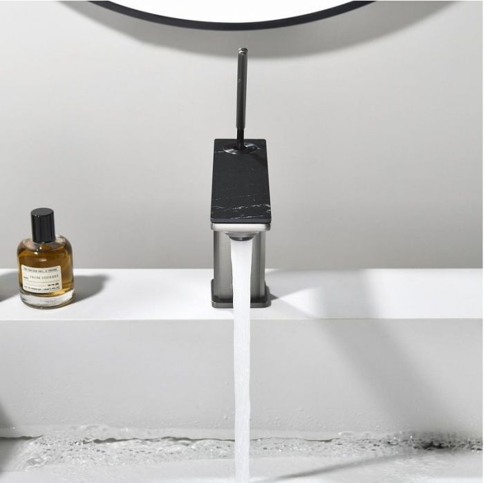 Смеситель для раковины Black&White Gravity GF-7105-GM 7105GM цвет Оружейная сталь