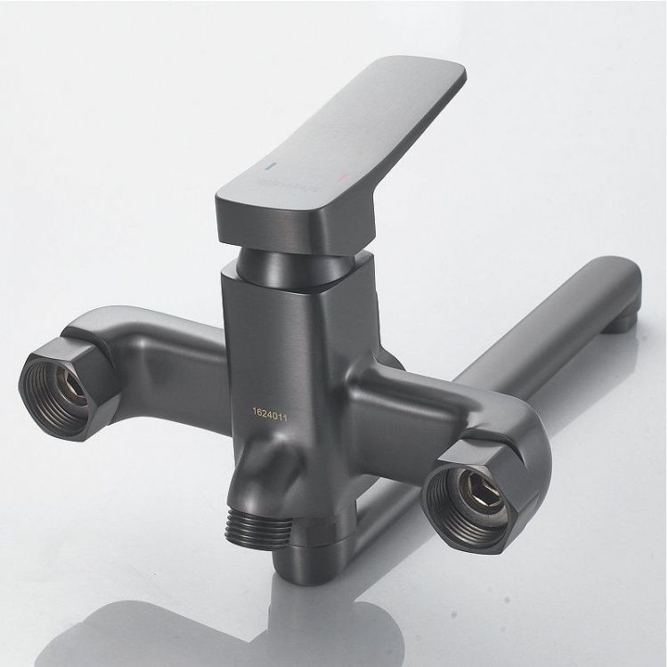 Смеситель для ванны Shevanik S9902T универсальный цвет Оружейная сталь Смеситель для ванны Shevanik S9902T универсальный цвет Оружейная сталь