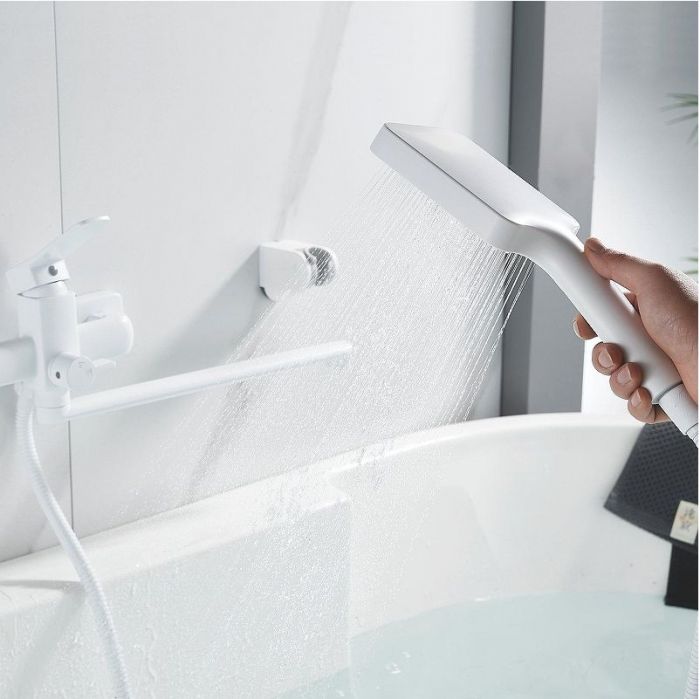 Смеситель для ванны Shevanik S9922C универсальный цвет Белый