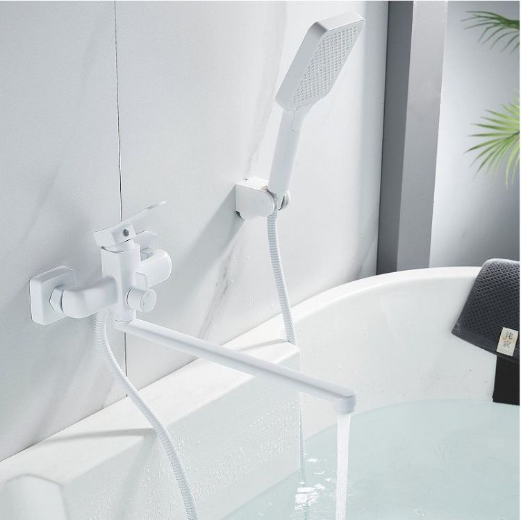 Смеситель для ванны Shevanik S9922C универсальный цвет Белый Смеситель для ванны Shevanik S9922C универсальный цвет Белый