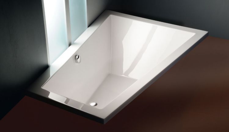 Triangl R асимметричная_панель.jpeg