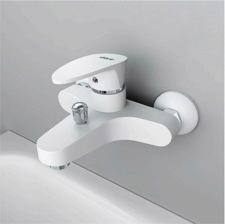 Смеситель для ванны Dorff Alpha D9010000WH Белый матовый