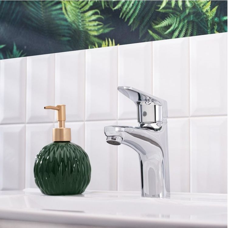 Смеситель для раковины Boou B8282-1 цвет Хром Смеситель для раковины Boou B8282-1 цвет Хром