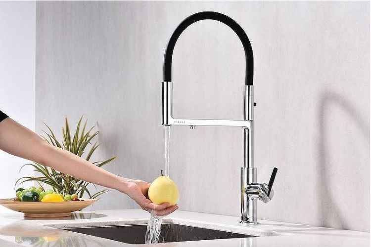 Смеситель для кухни Paulmark Tornado To213402-CR Хром Черный Смеситель для кухни Paulmark Tornado To213402-CR Хром Черный