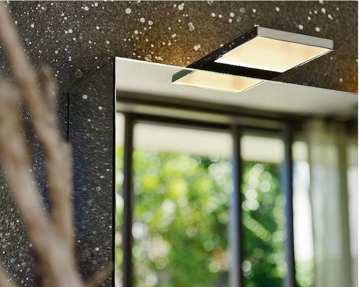 Зеркальный шкаф Keuco Royal 15 50 L 14401171201 с подсветкой Алюминий