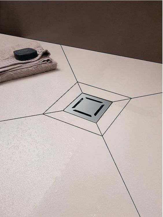 Душевой трап Berges Platz Norma 100x100 091058 с решеткой Хром